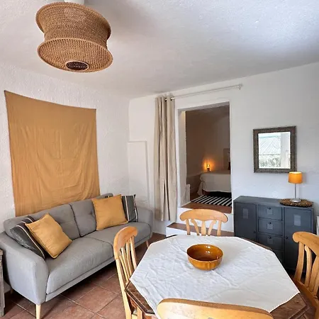 Holiday home Domaine De La Blache Saint-Jurs