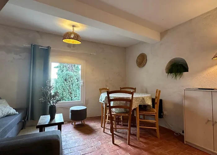 Domaine De La Blache Saint-Jurs