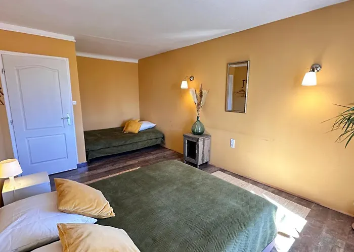 Nyaraló Domaine De La Blache *